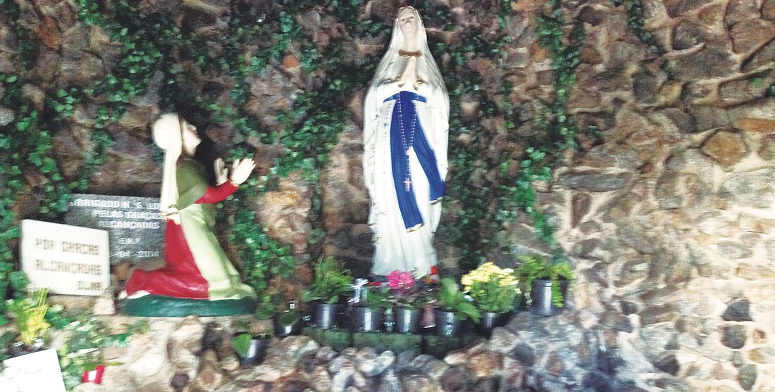 Foto sobre Oração Maria Nossa Mãe