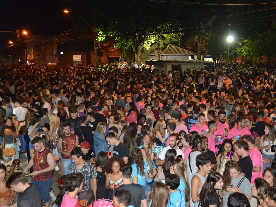 Foto sobre juventude conectada
